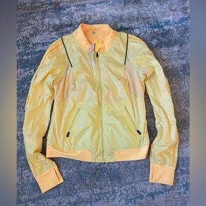 Gently used Lululemon Jacket Size 10 Color Yellow